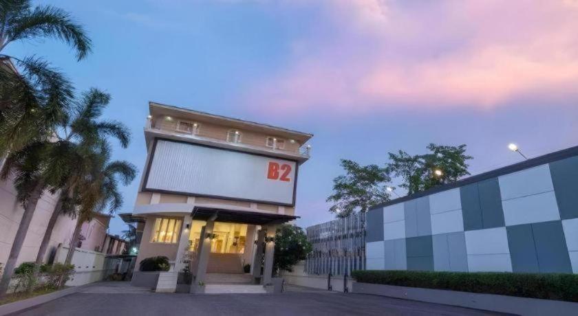 B2 Phitsanulok Boutique & Budget Hotel Esterno foto
