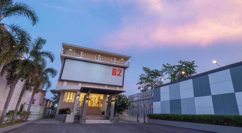 B2 Phitsanulok Boutique & Budget Hotel Esterno foto