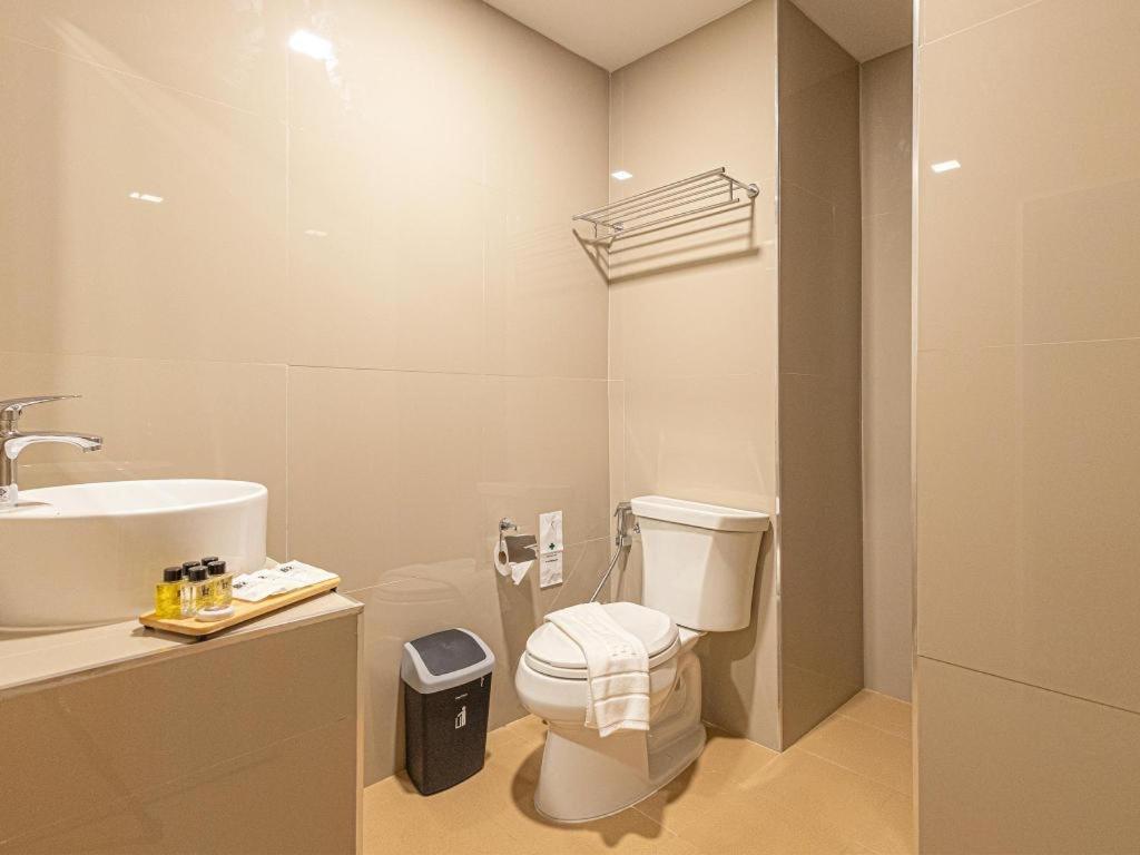 B2 Phitsanulok Boutique & Budget Hotel Esterno foto
